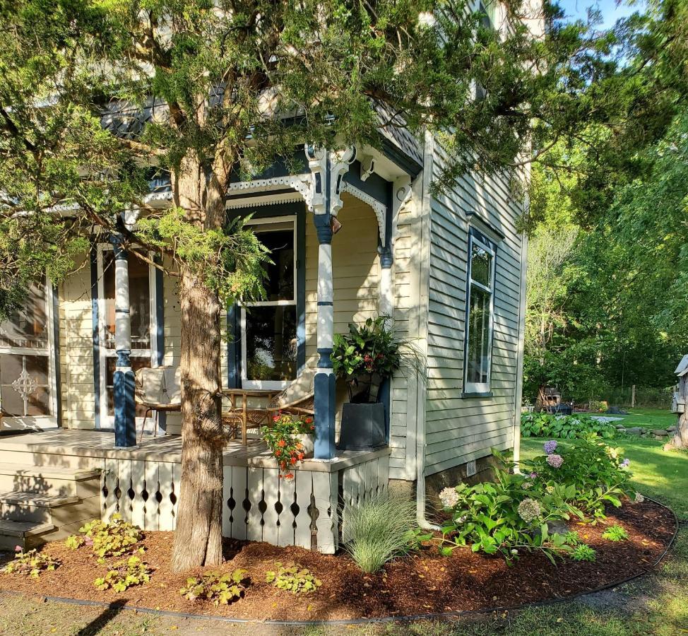 The Walnut Grove Bnb Harrow Eksteriør billede