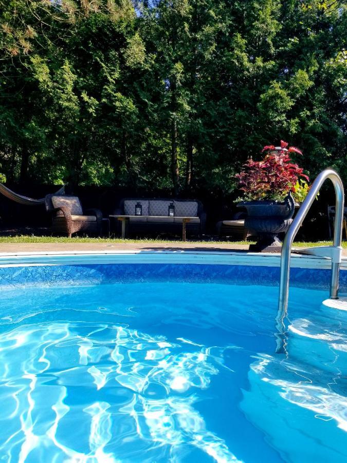 The Walnut Grove Bnb Harrow Eksteriør billede