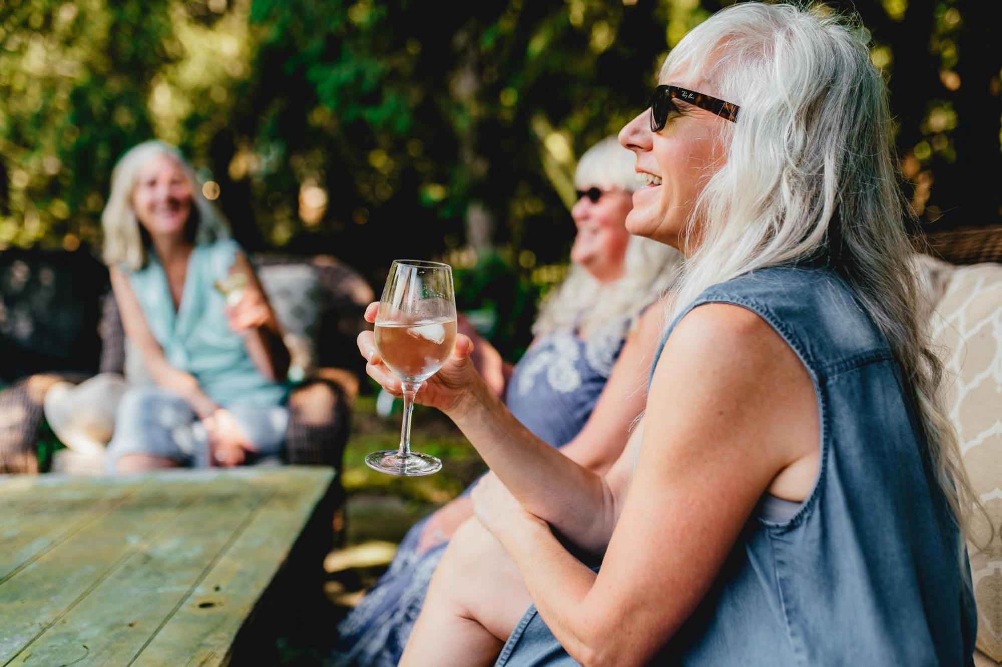 The Walnut Grove Bnb Harrow Eksteriør billede